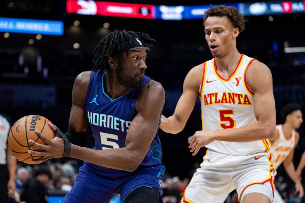 倚的表态为 倚的表态为